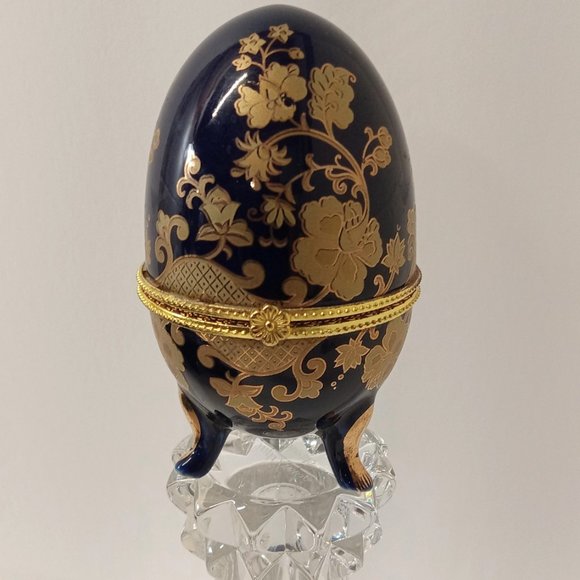 Cobalt Blue Gold Painted Egg Trinket Box Hinged Footed - Picture 10 of 10